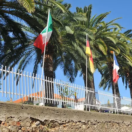 Il Borgo Degli Ulivi Hotel Pietra Ligure