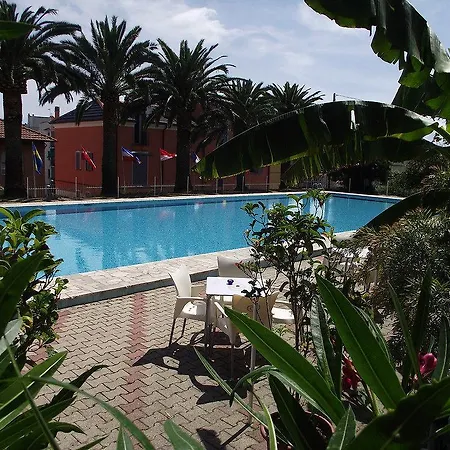 Il Borgo Degli Ulivi 3*