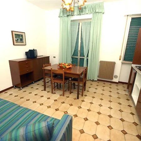 Borgo Degli Ulivi 3*