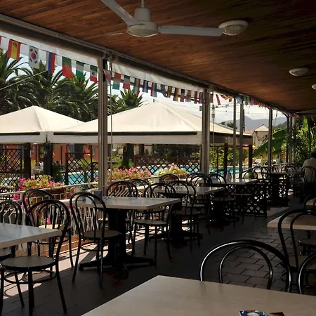 Il Borgo Degli Ulivi Hotel Pietra Ligure