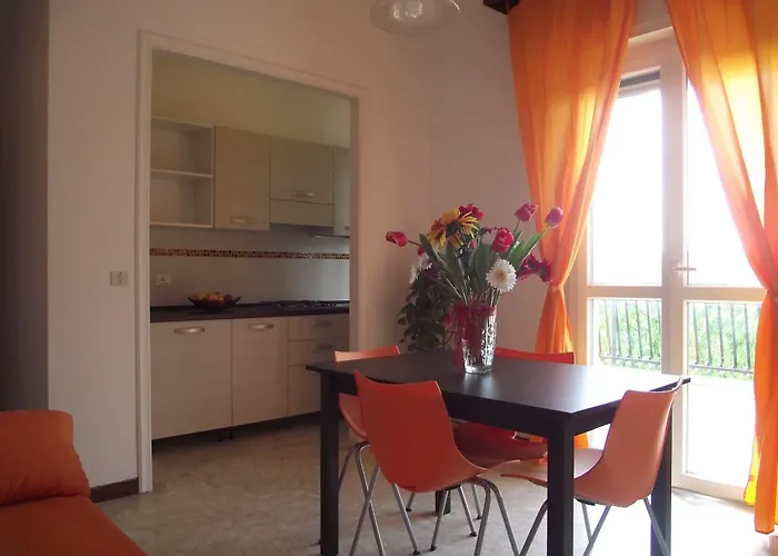فندق Il Borgo Degli Ulivi 3*