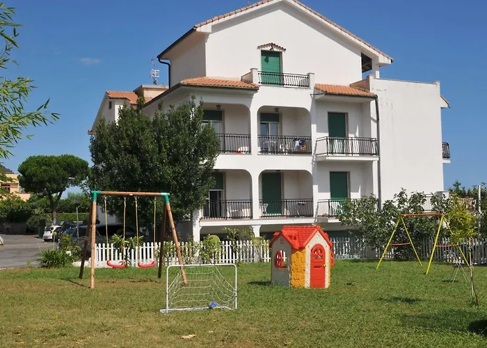 Il Borgo Degli Ulivi فندق 3*
