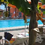 Il Borgo Degli Ulivi فندق 3*
