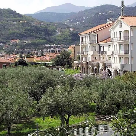 Borgo Degli Ulivi Üdülőközpont 3*