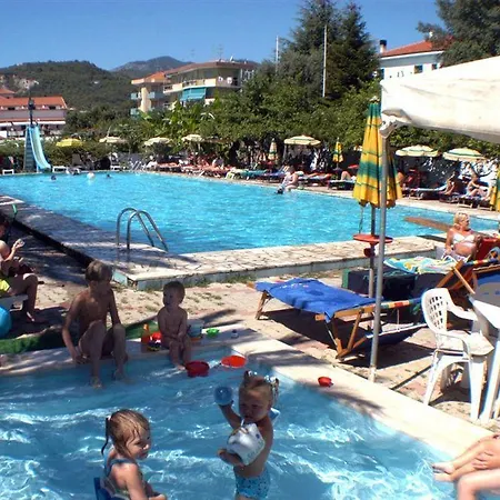 Borgo Degli Ulivi Pietra Ligure