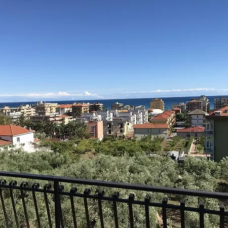 Il Borgo Degli Ulivi מלון 3*