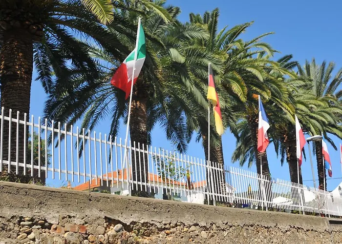 Il Borgo Degli Ulivi Hotel Pietra Ligure